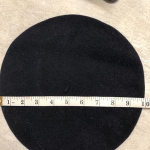 Vintage Basque Beret. 100% wool, made in France. Black Size-small